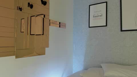  Natasha  online show from 10/20/25, 11:21