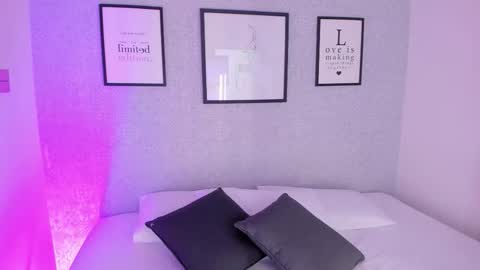  Natasha  online show from 10/31/25, 11:00