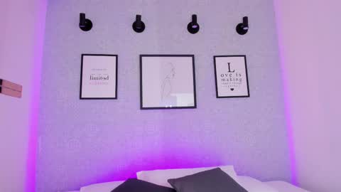  Natasha  online show from 11/13/25, 11:20