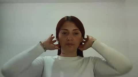 Snapshot of natasha_kein chatting on 02/14/25, 07:33 natalia online show from 02/14/25, 07:33