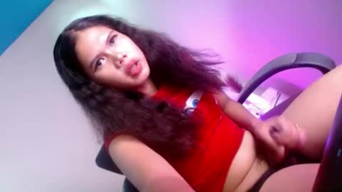 Snapshot of natasha_leigh chatting on 04/24/26, 05:48 natasha_leigh online show from 04/24/26, 05:48