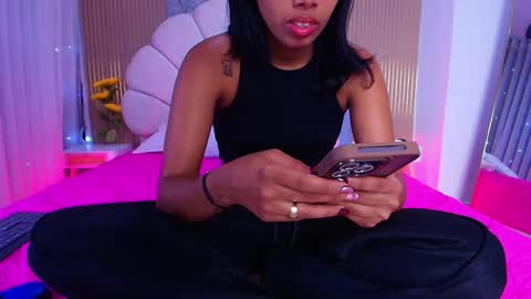 Natasha online show from 04/28/26, 07:19