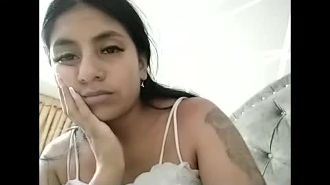 natasha_shine22 online show from 09/22/25, 11:18