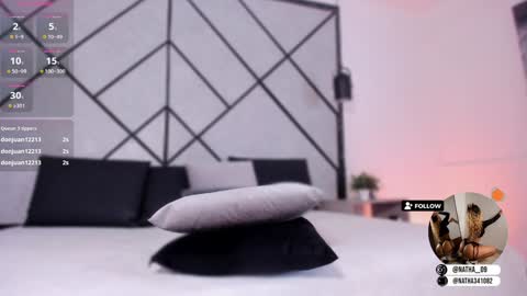 Snapshot of natasha_smith09 chatting on 01/15/25, 10:46 Natasha Smith online show from 01/15/25, 10:46