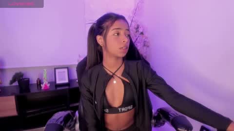 Natasha  online show from 01/23/25, 08:25