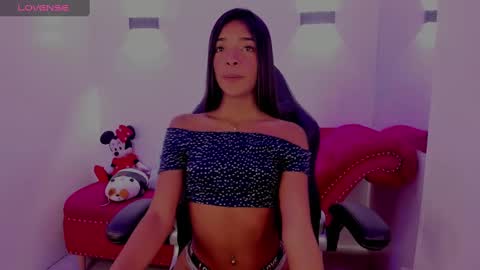 Natasha  online show from 02/04/25, 01:48