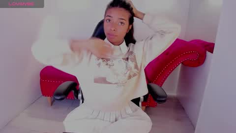 Natasha  online show from 02/14/25, 04:52