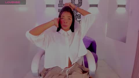 Natasha  online show from 02/21/25, 08:05