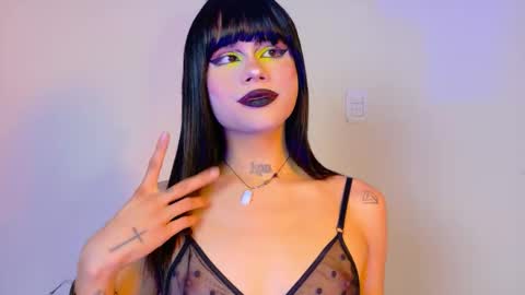 Natahsa  online show from 11/24/25, 05:18