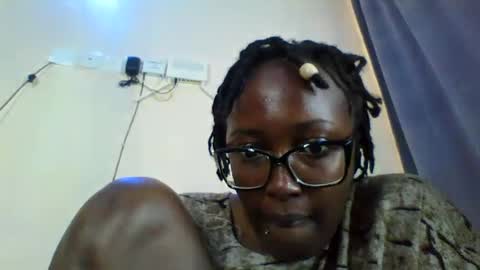 Snapshot of natashalucky chatting on 07/04/26, 10:43 natashalucky online show from 07/04/26, 10:43