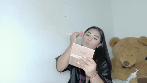 Natasha online show from 04/30/26, 10:25