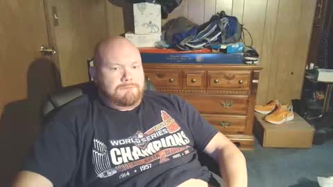 Snapshot of nate_b99 chatting on 10/08/25, 11:35 Nate online show from 10/08/25, 11:35