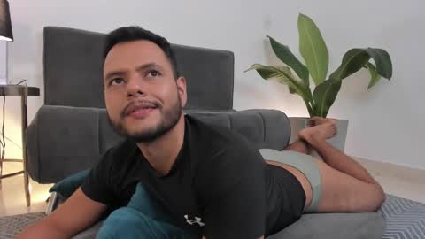 Snapshot of nate_ocean chatting on 03/04/25, 08:49 Nate Ocean online show from 03/04/25, 08:49