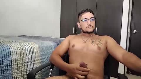 Snapshot of nate_torres chatting on 02/04/26, 06:47 Nate torres online show from 02/04/26, 06:47