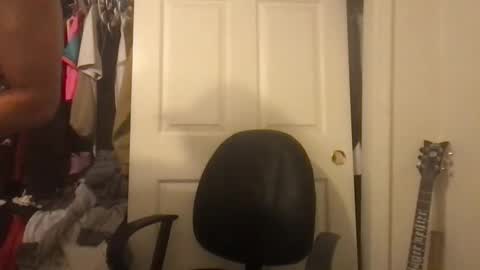 natetheexplorer online show from 12/18/25, 07:36