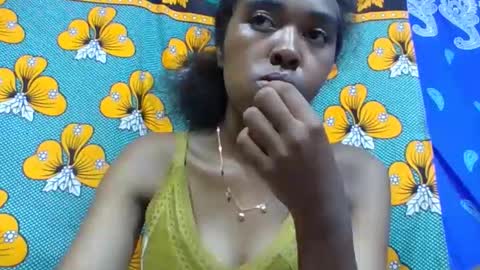 Snapshot of nathaaldy chatting on 05/04/26, 06:48 nathaaldy online show from 05/04/26, 06:48