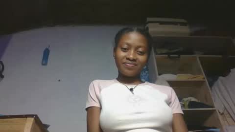 nathalia069 online show from 06/03/26, 06:46