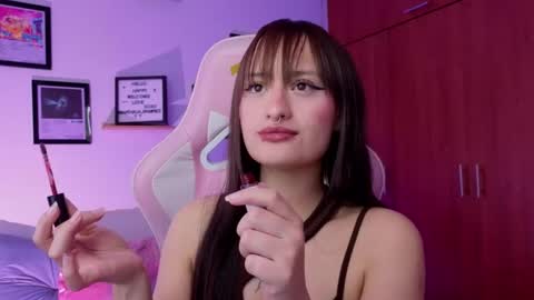 Snapshot of nathalia_ramirez_ chatting on 03/15/26, 06:19 Nathalia Ramirez online show from 03/15/26, 06:19