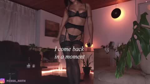 Nathalia  online show from 04/24/26, 08:00