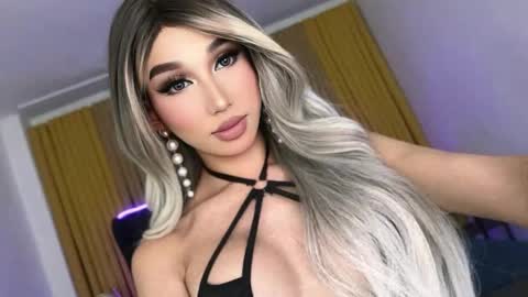   please follow me guyss online show from 12/04/24, 04:10