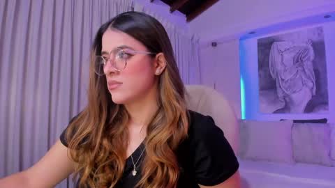 NATHALIE online show from 04/29/26, 11:03