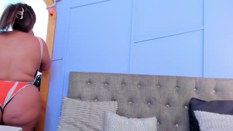 nathalie rossel online show from 11/08/25, 06:07