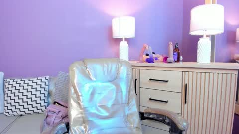 Snapshot of nathalie_rossel chatting on 03/24/26, 06:57 nathalie rossel online show from 03/24/26, 06:57