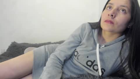 Snapshot of nathaly_love96 chatting on 09/10/25, 06:19 Nathaly online show from 09/10/25, 06:19