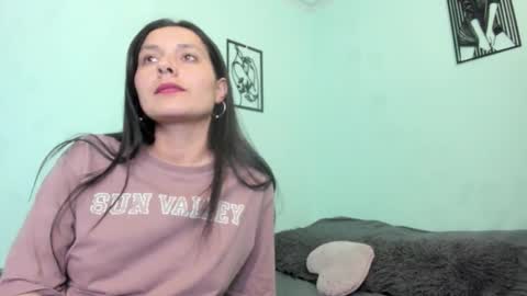 Nathaly online show from 12/13/25, 10:04