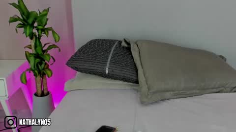 NATHALY  online show from 06/25/26, 10:53