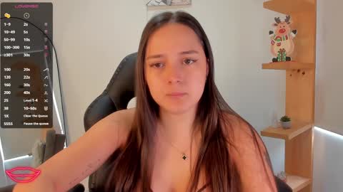 nathalyxx_ online show from 12/30/24, 02:08
