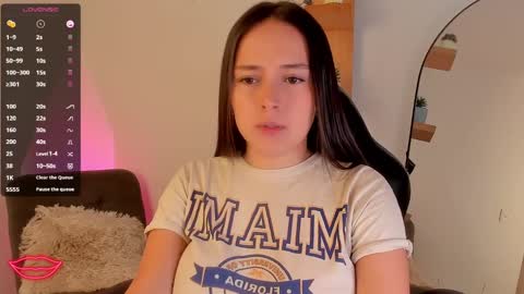 nathalyxx_ online show from 02/21/25, 02:06