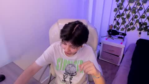 nathalyy_ds online show from 09/19/25, 07:14