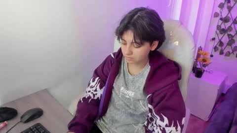 Snapshot of nathalyy_ds chatting on 02/24/26, 08:29 nathalyy_ds online show from 02/24/26, 08:29