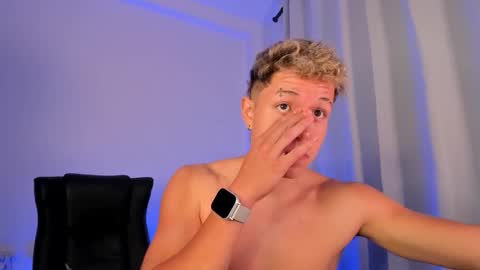 Snapshot of nathan_blake_ chatting on 11/13/25, 11:36 Nathan online show from 11/13/25, 11:36