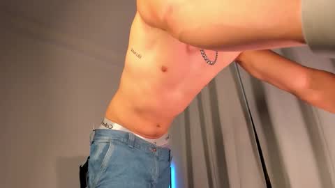 Snapshot of nathan_blake_ chatting on 11/27/25, 08:33 Nathan online show from 11/27/25, 08:33