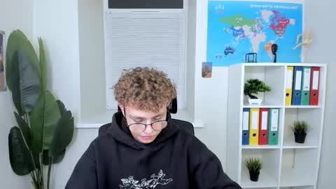 Nathan online show from 11/15/25, 02:57