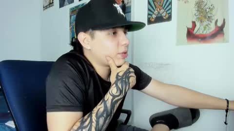 Snapshot of nathan_galanis chatting on 01/12/26, 04:18 nathan online show from 01/12/26, 04:18