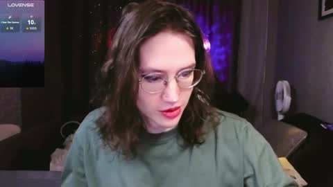 This name is so sexy you cant pronounce it. online show from 05/03/26, 10:49