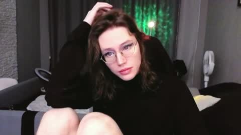 This name is so sexy you cant pronounce it. online show from 06/04/26, 12:27