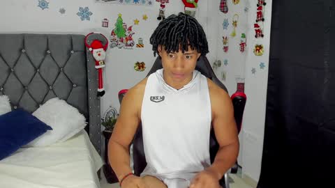 Snapshot of nathan_sexy247 chatting on 12/23/24, 01:35 Nathan online show from 12/23/24, 01:35