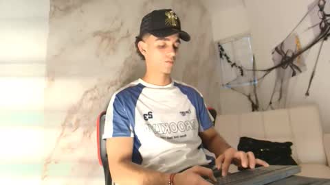 nathan_shimmer online show from 11/01/25, 09:06