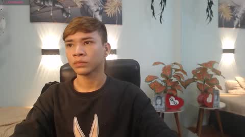 Snapshot of nathanclay chatting on 01/06/26, 05:22 nathanclay online show from 01/06/26, 05:22