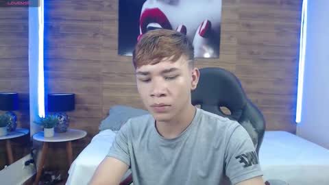 Snapshot of nathanclay chatting on 03/11/26, 03:23 nathanclay online show from 03/11/26, 03:23