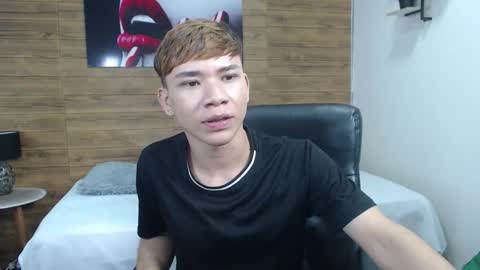 Snapshot of nathanclay chatting on 03/15/26, 03:45 nathanclay online show from 03/15/26, 03:45