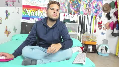 nathanmoises online show from 03/16/26, 07:51