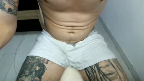 Snapshot of nathann92 chatting on 07/19/26, 07:28 nathann92 online show from 07/19/26, 07:28
