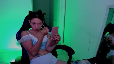 Snapshot of nathasha_bdsm_ chatting on 02/25/26, 01:10 nathasha_bdsm_ online show from 02/25/26, 01:10