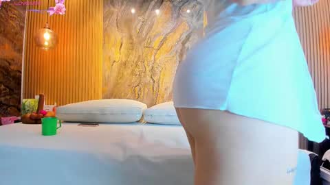 nathassa online show from 02/22/25, 12:08