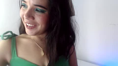 Snapshot of nathy_rock chatting on 11/05/25, 07:14 Nathalia online show from 11/05/25, 07:14